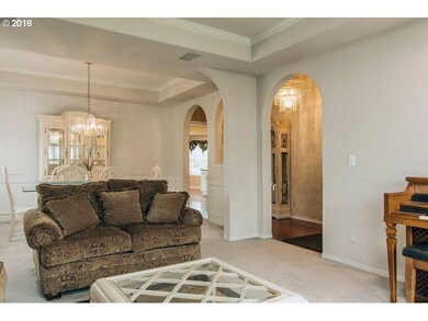 Living Room/Dining Room