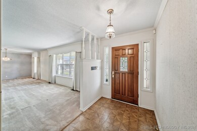 225 N Choctaw Ct, Claremore, OK 74017 - photo 4