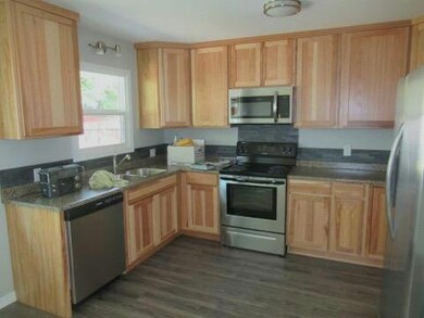 451 Division St, Klamath Falls, OR 97601 - photo 5