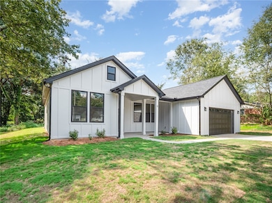 6 Gavin Place, Taylors, SC 29687 - photo 2