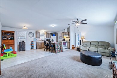 900 Coronado St unit 80, Needles, CA 92363 - photo 4