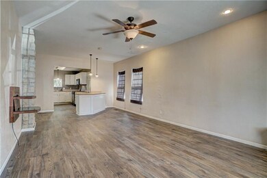 933 N Louisa Ave, Shawnee, OK 74801 - photo 5