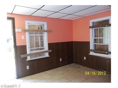 1409 Wise Ave, High Point, NC 27260 - photo 4