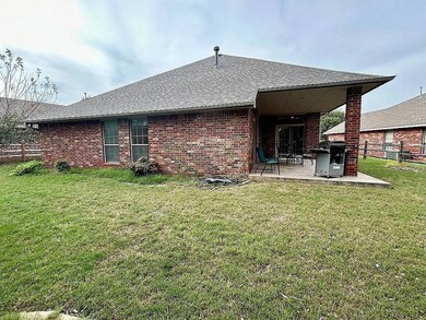 2908 Longmeadow, Edmond, OK 73003 - photo 2
