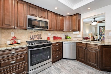 721 S Hayward St unit 9, Anaheim, CA 92804 - photo 7