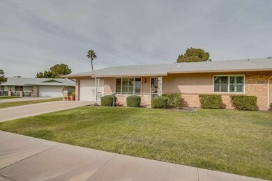 9866 W Country Club Ct, Sun City, AZ 85373 - photo 4