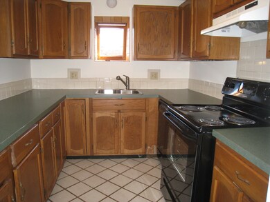 9 Pleasant Park Ave unit 1H B 1, Hyannis, MA 02601 - photo 6