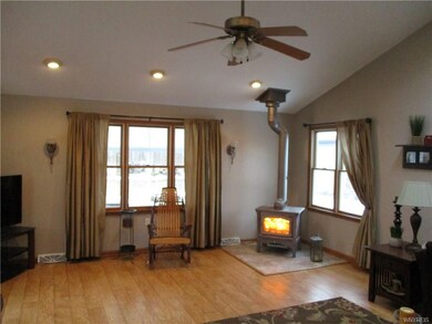 2820 Stenzel Ave, North Tonawanda, NY 14120 - photo 5