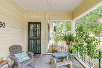 314 S Waco St, Weatherford, TX 76086 - photo 3