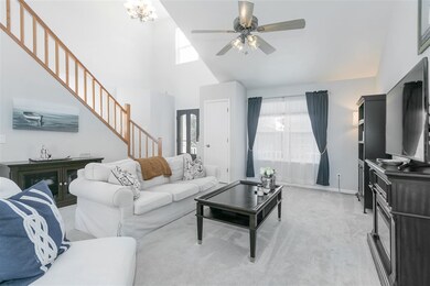 5208 Teaberry Ln, Fitchburg, WI 53711 - photo 7