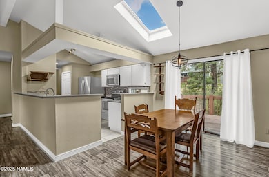 Kitchen/Dining