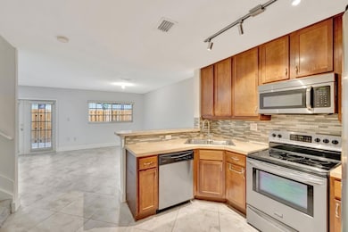 3055 Riverside Dr unit 3, Coral Springs, FL 33065 - photo 6