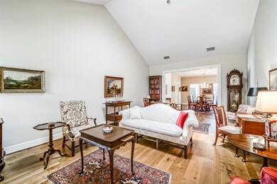 9614 Doliver Dr, Houston, TX 77063 - photo 5