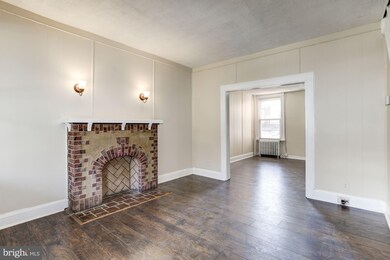 28 N Ellamont St, Baltimore, MD 21229 - photo 4