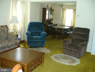 9729 Conmar Rd, Middle River, MD 21220 - photo 6