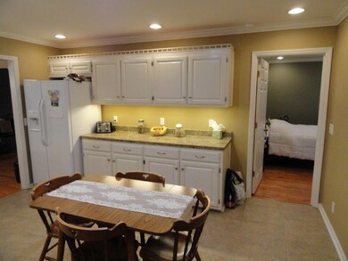 1702 S Cannon Blvd, Shelbyville, TN 37160 - photo 3