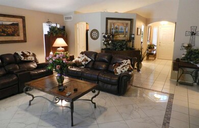 724 E Gary Dr, Chandler, AZ 85225 - photo 7