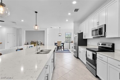 2375 Montserrat Ln unit 201, Naples, FL 34120 - photo 2