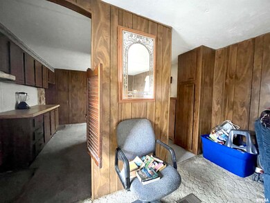 407 Marsh St, Harrisburg, IL 62946 - photo 5