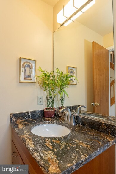 10 Calvert Cir, Paoli, PA 19301 - photo 7