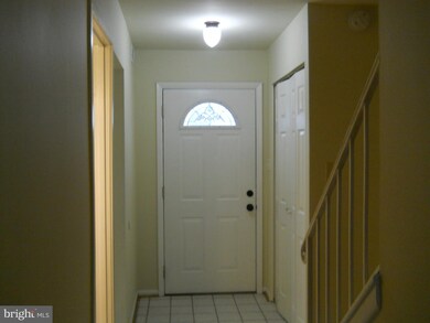 2324 Sun Valley Cir unit 1-J, Silver Spring, MD 20906 - photo 4