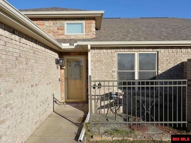 213 Turnberry Ct, Mountain Home, AR 72653 - photo 3