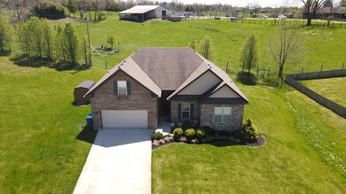 1932 Clearwater Dr, Lawrenceburg, KY 40342 - photo 3