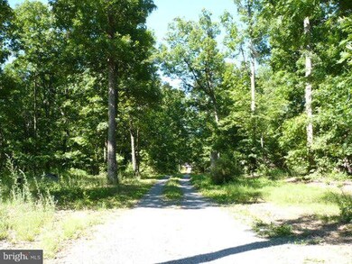 252 Vacation Way, Hedgesville, WV 25427 - photo 6