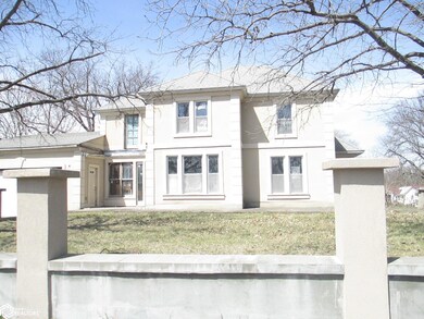 1003 Orchard Ave, Chariton, IA 50049 - photo 3