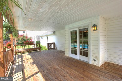 8312 Wehland Ct, Laurel, MD 20723 - photo 6