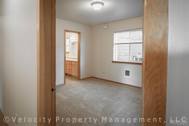 1021 NW Portland Ave, Bend, OR 97701 - photo 6