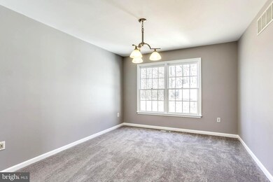 2008 Advisory Ct, Sykesville, MD 21784 - photo 5