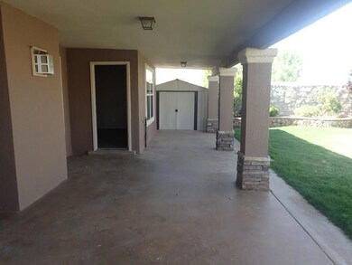 733 Desert Silver Dr, Horizon City, TX 79928 - photo 5