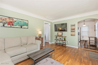 30129 Robert St, Wickliffe, OH 44092 - photo 6