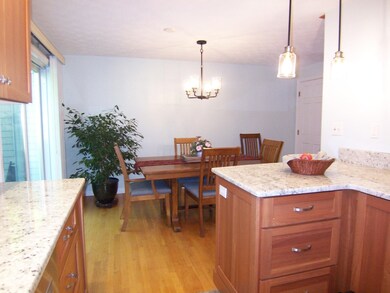 58 Dorchester Way unit U126, Nashua, NH 03064 - photo 7