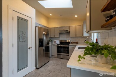 6020 50th St NE, Marysville, WA 98270 - photo 7