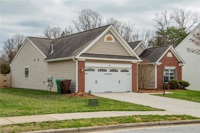 3357 Lilliefield Ln, High Point, NC 27265 - photo 2