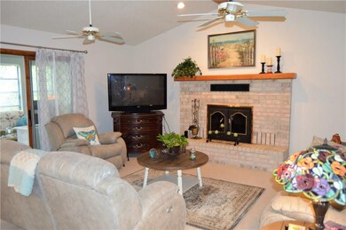 6 Cherhill Dr, Bella Vista, AR 72714 - photo 6