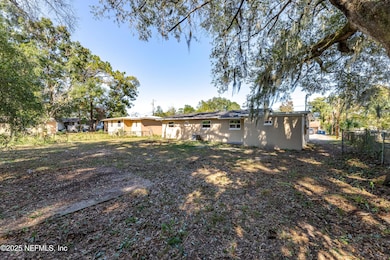 6926 Corday Rd, Jacksonville, FL 32208 - photo 7