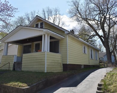 48 Cuthbert St, Schenectady, NY 12302 - photo 3