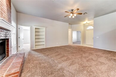 4109 Gyrfalcon Dr, Norman, OK 73072 - photo 7
