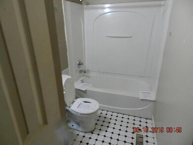 1572 Northridge Rd, Columbus, OH 43224 - photo 6