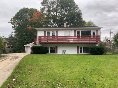 120 Ensenada Ct, Carpentersville, IL 60110 - photo 2