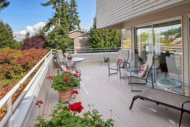 8005 SE 33rd Place unit A, Mercer Island, WA 98040 - photo 2