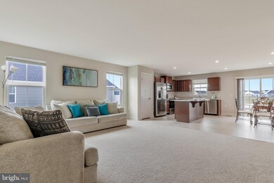 78 Banks Ave, Bunker Hill, WV 25413 - photo 3