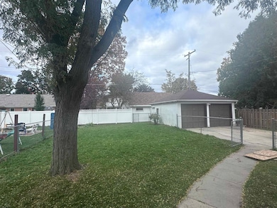 1280 Division St unit 1282, Green Bay, WI 54303 - photo 5