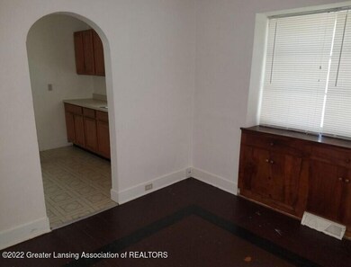 512 Smith Ave, Lansing, MI 48910 - photo 6