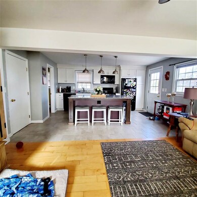 400 S Taylor St, Manchester, NH 03103 - photo 3