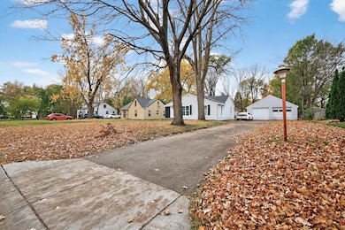 5929 Camden Ave N, Minneapolis, MN 55430 - photo 2