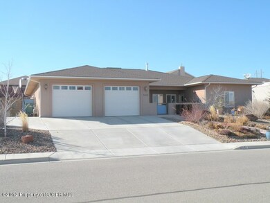 6413 Red Rock Ct, Farmington, NM 87402 - photo 2